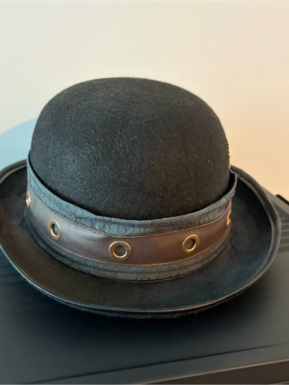 Steampunk Dress up top hat with gear decoration